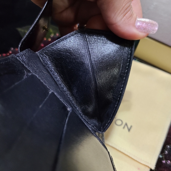 Louis Vuitton Wallet - Picture 12 of 16